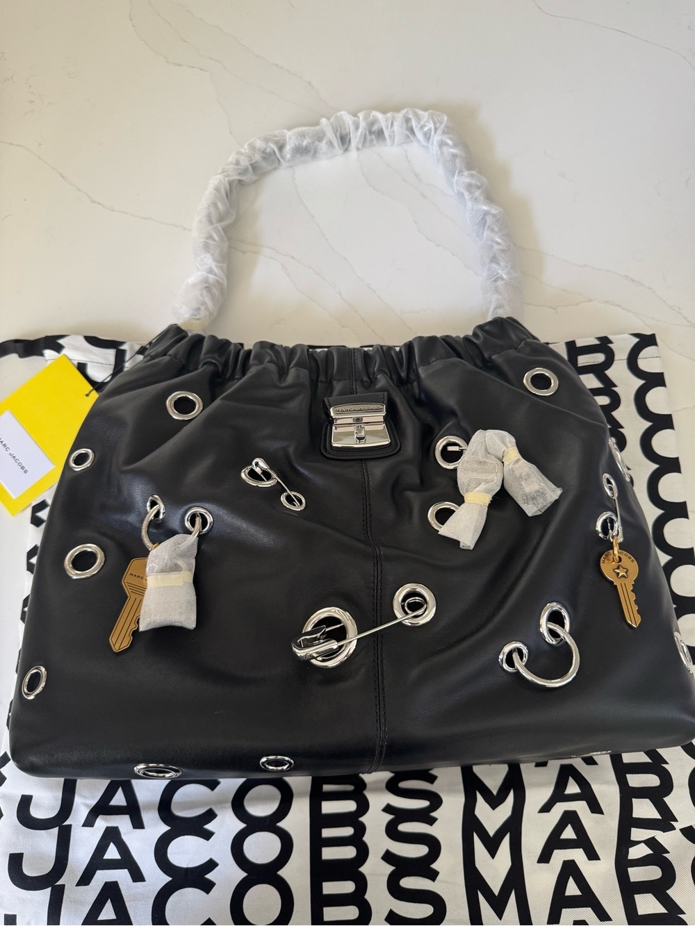 NWT Marc Jacobs The Grommet Charm Cristina Leather Tote - Picture 3 of 15